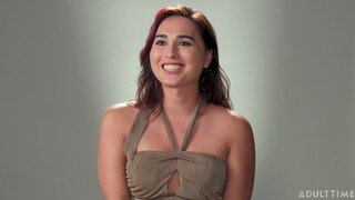 Orgasm 101: A Solo Session with Ember Fiera - prostitutas apaixonadas em HD BIGWHORE.COM