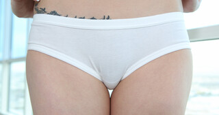 Naveen's Bad Behavior - leidenschaftliche Huren in HD BIGWHORE.COM