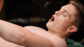 Cowgirl Action at Cuckold Casino - putains passionnées en HD BIGWHORE.COM