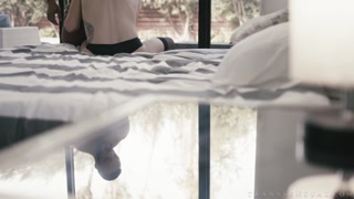 High Heels and Handjobs in the Shower - passionerade horor i HD BIGWHORE.COM
