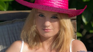 Doggystyle Tax Payment with Hugo - gepassioneerde hoeren in HD BIGWHORE.COM