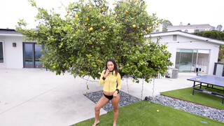 Petite Teen Sarah Lace Loves Interracial Sex with Michael Swayze - namiętne dziwki w HD BIGWHORE.COM