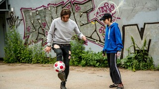 Outdoor Hardcore with Hairy European Teen - prostitutas apaixonadas em HD BIGWHORE.COM