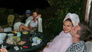 Public Sex Party Under the Stars - putains passionnées en HD BIGWHORE.COM