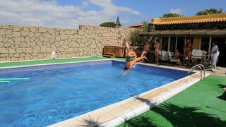 Outdoor Hardcore with Katy Rose - putains passionnées en HD BIGWHORE.COM