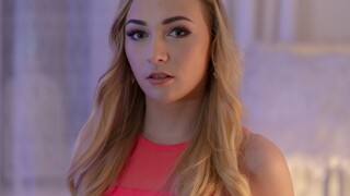 Brunette licks blonde's shaved pussy in British thong - โสเภณีที่มีความหลงใหลใน HD BIGWHORE.COM