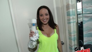 Blowjob Gift from David - putains passionnées en HD BIGWHORE.COM