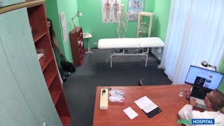 Patient Gets Blowjob from Doc - namiętne dziwki w HD BIGWHORE.COM