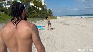 Outdoor Sex with Brunette Ballerina - โสเภณีที่มีความหลงใหลใน HD BIGWHORE.COM