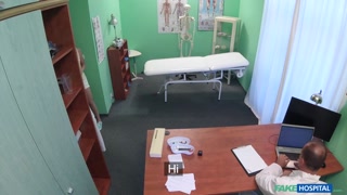 Amateur Doctor Fucks Patient in Office - putains passionnées en HD BIGWHORE.COM