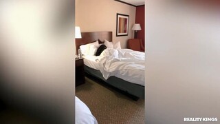 RK's Girl Trip: Double Trouble - prostitutas apaixonadas em HD BIGWHORE.COM