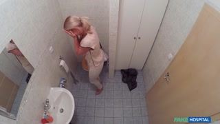 Doctor & Nurse Watch Couple Go Wild with Pussy Licking - namiętne dziwki w HD BIGWHORE.COM