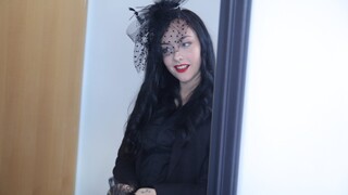 Shaved Pussy Lesbian Enjoys Asian Skirt - โสเภณีที่มีความหลงใหลใน HD BIGWHORE.COM
