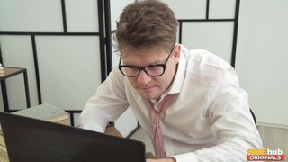  Amateur Trio: Double Blowjob and Squirt - putains passionnées en HD BIGWHORE.COM