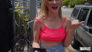 Amateur Melody's Deepthroat Adventure - nouvelles vidéos pornos sur BIGWHORE.COM