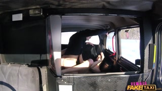 Taxi Driver Gives Passenger a Facial - prostitutas apaixonadas em HD BIGWHORE.COM