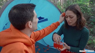Interracial Outdoor Fun - putains passionnées en HD BIGWHORE.COM