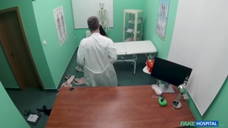 Sexy Patient in Stockings Needs a Doctor - putains passionnées en HD BIGWHORE.COM