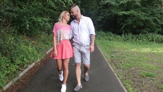 Secret Outdoor Fucking with Cherry Kiss - leidenschaftliche Huren in HD BIGWHORE.COM