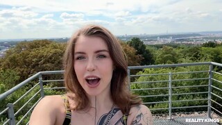 Short Hair Slut Eden Ivy Fucks in Car - POV Action - vášnivé děvky v HD BIGWHORE.COM