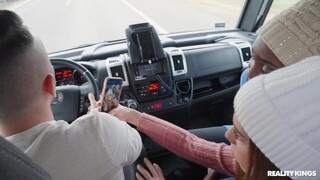 Natural Tits Threesome with Amateur Sluts - leidenschaftliche Huren in HD BIGWHORE.COM