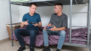 Justin Hunt Fucks Your Athletic Mom - putains passionnées en HD BIGWHORE.COM
