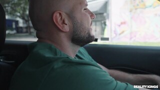 Kiss Me, Brunette Squirts - pelacur berahi dalam HD BIGWHORE.COM