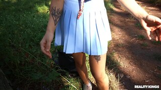 Athletic Russian Chick Gets Handjob - puttane appassionate in HD BIGWHORE.COM