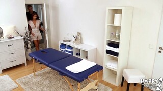 European Girl Oiled Up - prostitutas apaixonadas em HD BIGWHORE.COM
