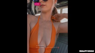 Reverse Cowgirl in Nowhere - HD의 열정적인 창녀 BIGWHORE.COM