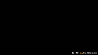 Danny Mountain Fucks Big Tits MILF - puttane appassionate in HD BIGWHORE.COM