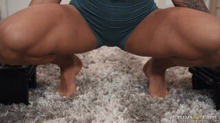 Australian Blonde Deepthroats Two Big Cocks - Gagging BJ - gái điếm đam mê ở HD BIGWHORE.COM