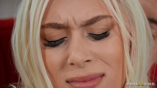 Tattooed Wife's Deepthroat Desire - HD의 열정적인 창녀 BIGWHORE.COM