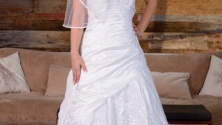 Cheating Bride Fucks In Wedding Dress - putas apasionadas en HD BIGWHORE.COM