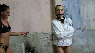 Lesbian BDSM Fun with Morgan Rodriguez - putains passionnées en HD BIGWHORE.COM