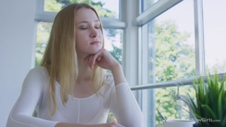 Small Tits, Big Lust: Ivi Rein's Intimacy - namiętne dziwki w HD BIGWHORE.COM