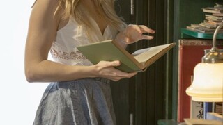Hungarian Hottie Kiara Lord in Library - putains passionnées en HD BIGWHORE.COM