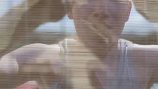 Hot bathroom fun with hairy blonde Linda S - HDの情熱的な娼婦 BIGWHORE.COM