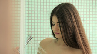 Petite Nessa Shine Shows Her Big Nipples in Wet Scene - HD의 열정적인 창녀 BIGWHORE.COM