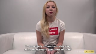 Eva: Classy Czech Blonde with Small Tits - โสเภณีที่มีความหลงใหลใน HD BIGWHORE.COM