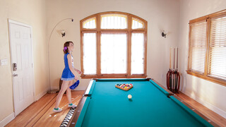 Teen Harley Ann Wolf Teases with Pom Poms - neue Pornos auf BIGWHORE.COM