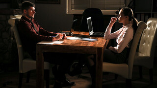 Kristof Cale Pounds Alexis Crystal in Steamy Scene - passionerade horor i HD BIGWHORE.COM