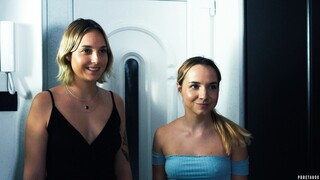 Young Blonde Babe Gets Deep Dicked - Old & Young Sex - putains passionnées en HD BIGWHORE.COM