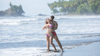 Natural Tits Brunette Julia Roca Fucked Rough On The Beach - vášnivé děvky v HD BIGWHORE.COM