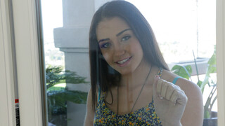 First-Timer Gets Rough – Avi Love's Dirty Audition - gepassioneerde hoeren in HD BIGWHORE.COM