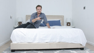 Stepfamily Lust - Kyle Mason Takes Athena Hard - puttane appassionate in HD BIGWHORE.COM