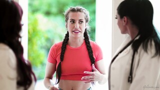 Hairy Pussy Doctor Exam - Spencer Bradley & Sheena Ryder Threesome Fun - putains passionnées en HD BIGWHORE.COM