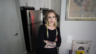 Hot Girls Ready - POV Bang with Ike Diezel - gepassioneerde hoeren in HD BIGWHORE.COM