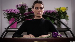 Natural Tits Stepsister Lana Gets Pounded By Brad Knight - gái điếm đam mê ở HD BIGWHORE.COM