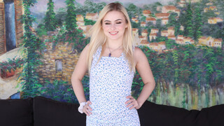 POV Birthday Sex with Busty Aria Banks - putains passionnées en HD BIGWHORE.COM